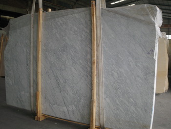 Bianco white Carrara Venato